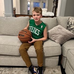 NBA Boston Celtics jersey, sz youth Medium, # 4
